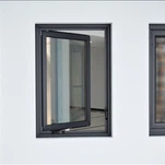 Thermisch getrennte, kurbelbetriebene Fenster